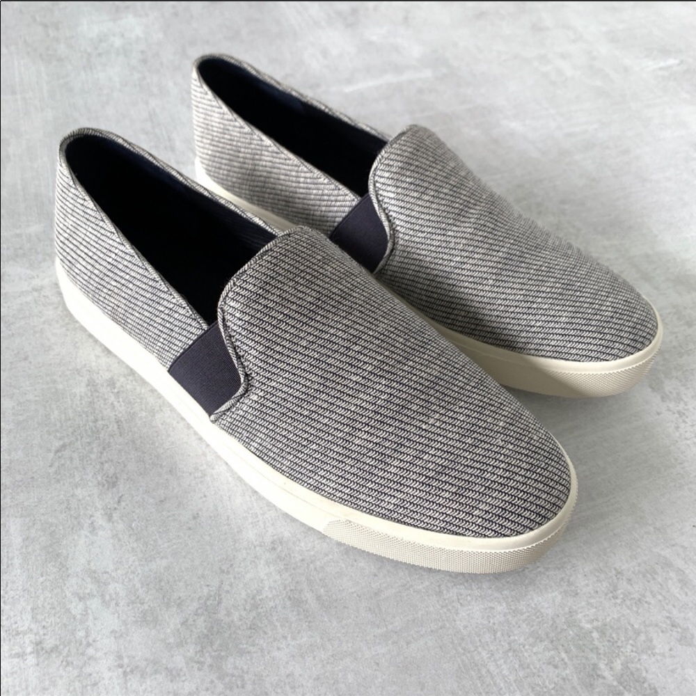 NEW Vince woven knit sneakers
